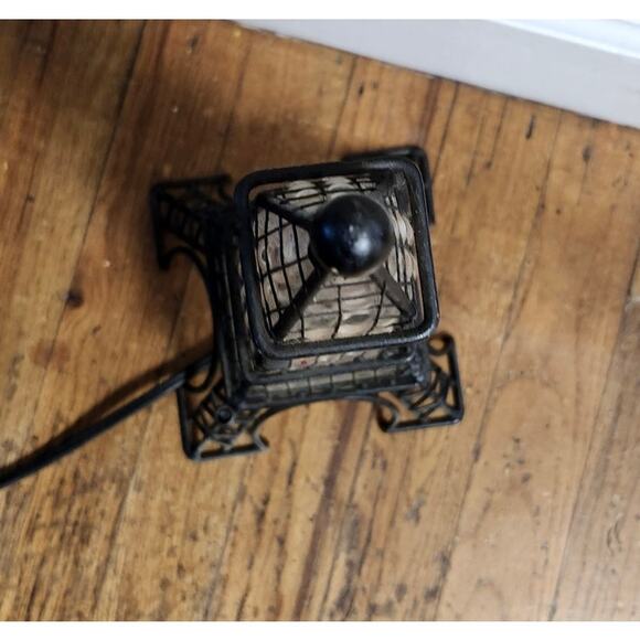 Eiffel Tower Blown Glass and Metal Table Lamp Paris French Travel - Picture 3 of 11